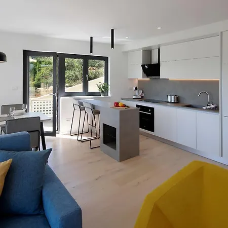Modena Maris-heated Pool-grill-relax-jacuzzi Apartment Icici