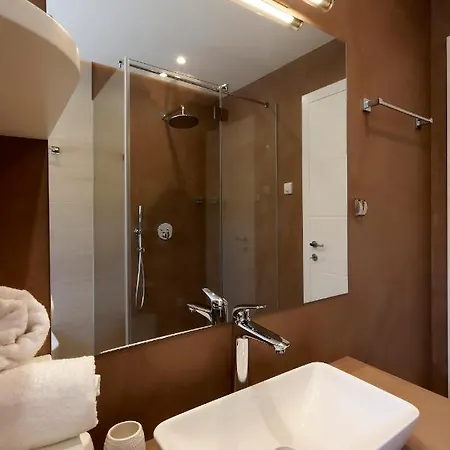 Apartment Modena Maris-heated Pool-grill-relax-jacuzzi Icici