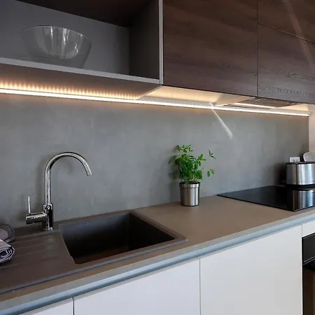 Apartment Modena Maris-heated Pool-grill-relax-jacuzzi *